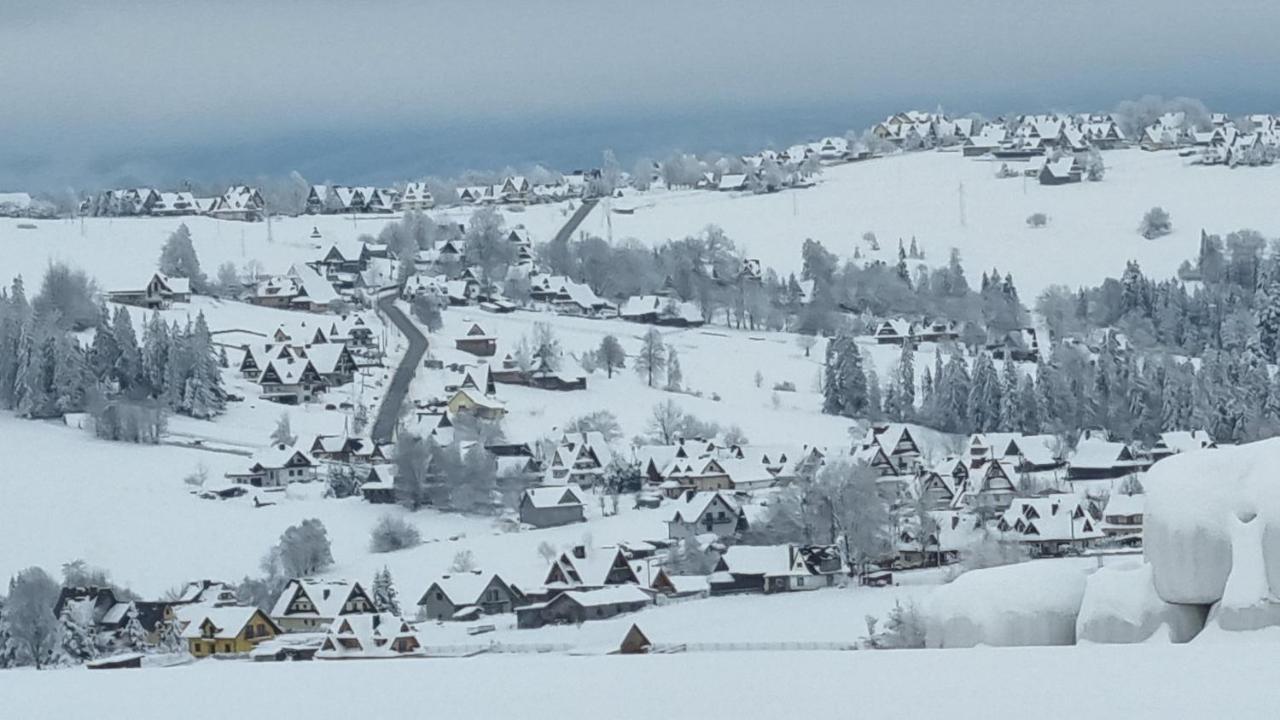 Willa U Skrajnioka Czerwienne Exterior foto