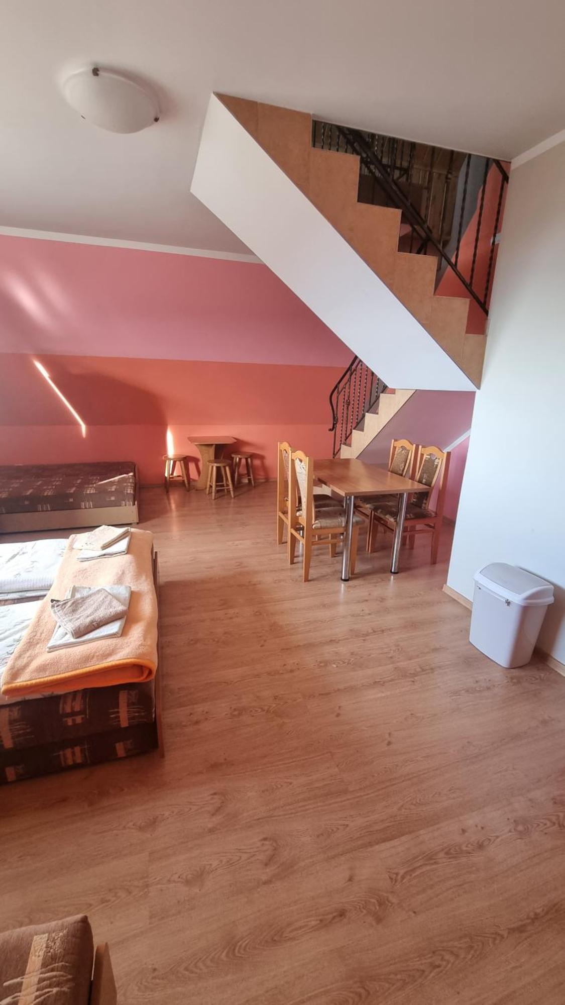 Willa U Skrajnioka Czerwienne Zimmer foto